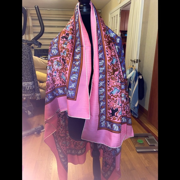 Hermes Accessories - Hermès cashmere scarf